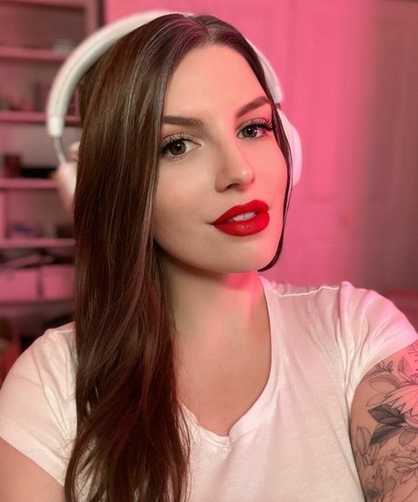 katestark star top picture