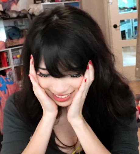 Emiru pretty pornstar archive