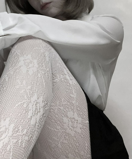 busty redhead teen onlyfans top pics