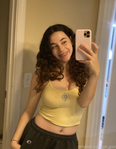 Gali gool art model gallery