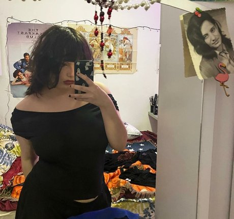 Asmr Creature exclusive actress pic