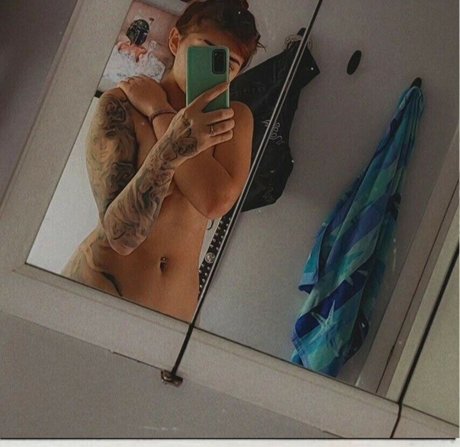 TheFoxyDetailer sexy model archive