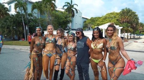 blonde small tits onlyfans hot naked img