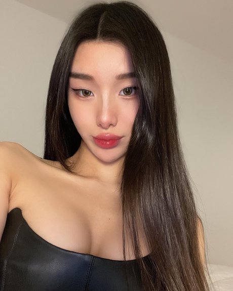 Mari Bambei_ xxx actress archive