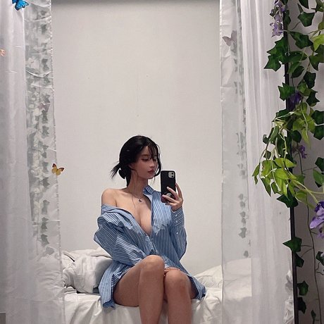 Harutan hot actress archive