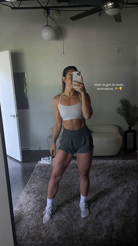 Kylie Ross_ porn star pictures