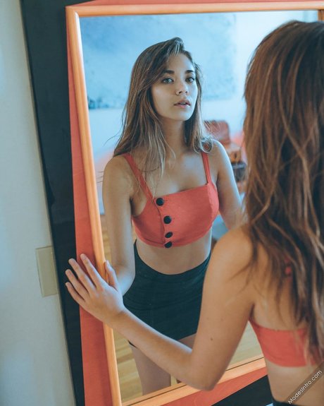 18 year old onlyfans adult galleries