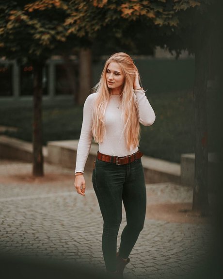 Alrun Steiner_ star beautiful archive