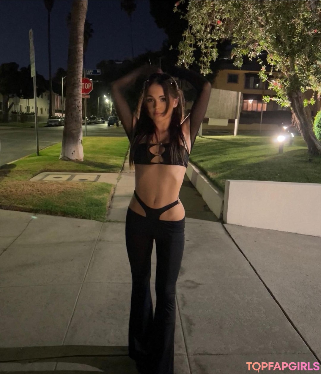 Laura Lindstrom model exclusive pic