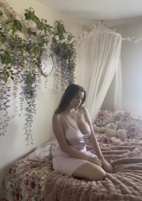 Mayaisfiya pornographic star archive