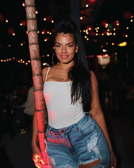 Natalia Pitti star galleries