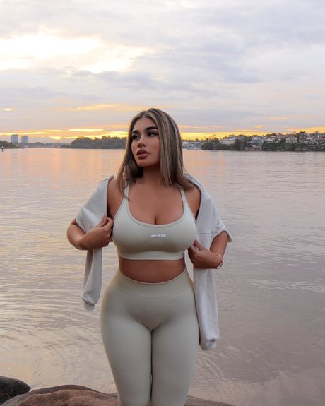 Maria Perez_ hot star gallery