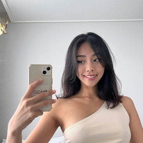 Stacey_ erotic model image