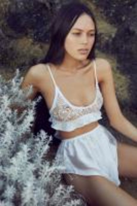 Naomi Stevens_ perfect actress archive