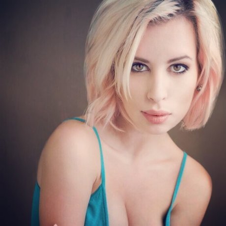 Uli Krown_ hd model pictures