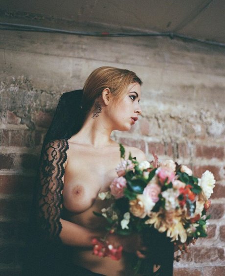 Uli Krown_ best actress gallery