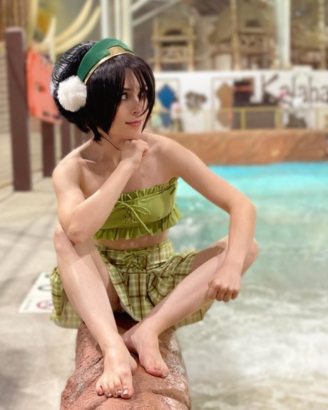 Aara Lee_ nude model image