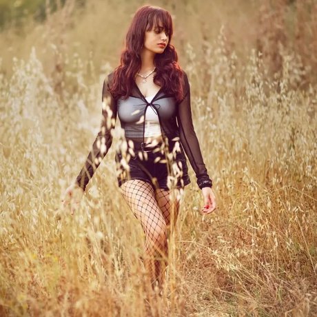 Linoy Tavore hot model pictures