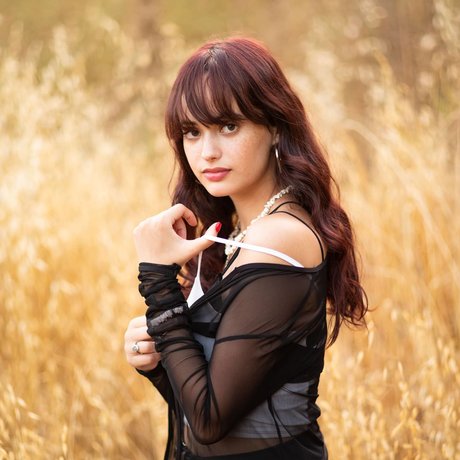 Linoy Tavore nude star photos