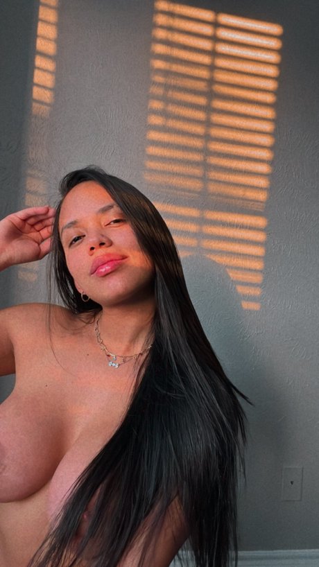 Maryorie Andrea pornstar naked images