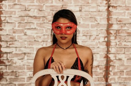 Rica Senpai hd star pic