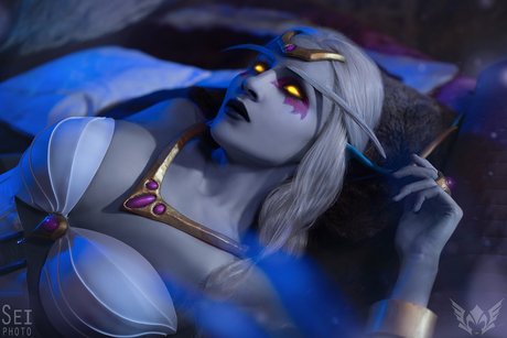 _Lana Ronina actress img