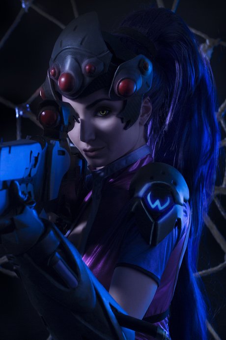 _Lana Ronina star sexy gallery