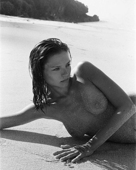 _Alesya Kaf star adult pics