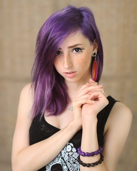 Eliza Satu perfect model photo