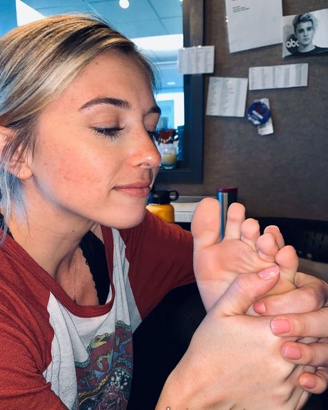 Delaney Ahern star nice gallery