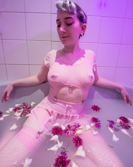 Jazmin Pastela beautiful model images