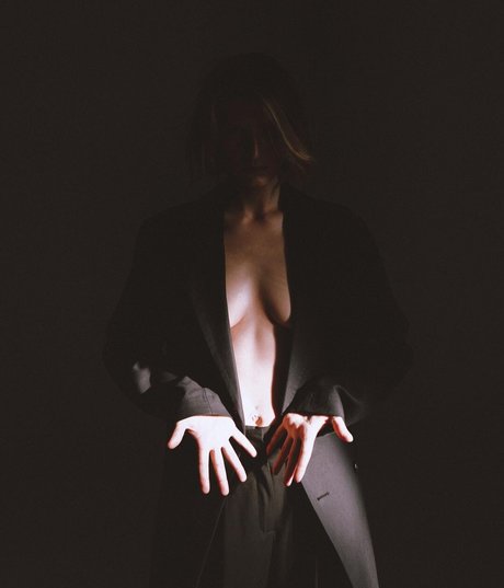 Lena Stepanova adult model gallery