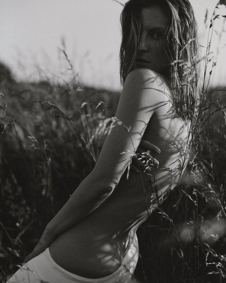 Lena Stepanova erotic model pics