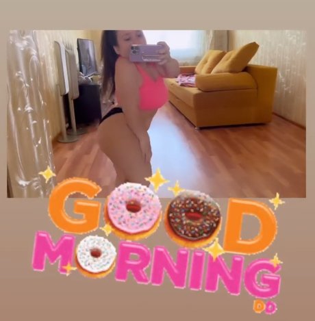 Saxarovagul hot actress galleries