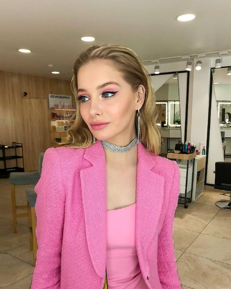 Yulia Kolmakova star art images