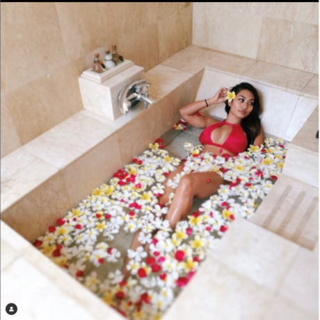 Jessica Lizama sexy star photos