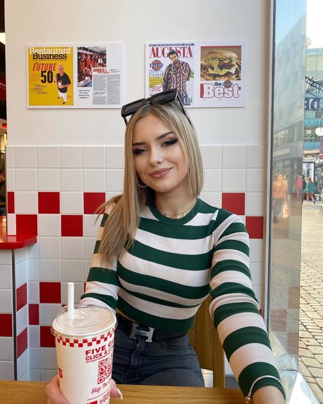 mother onlyfans hot naked pictures