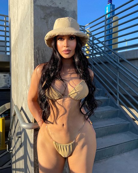 Alejandra Rosas pornstar pretty gallery