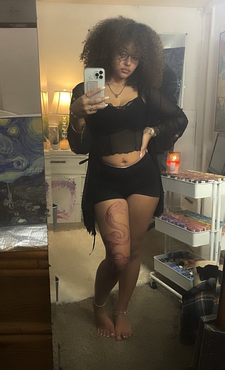 Jesstheartist pornstar erotic pic