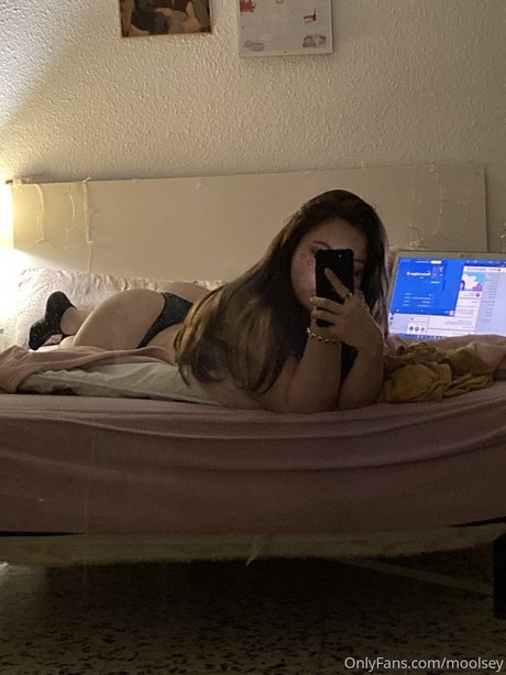 Moolsey pornstar nice photos