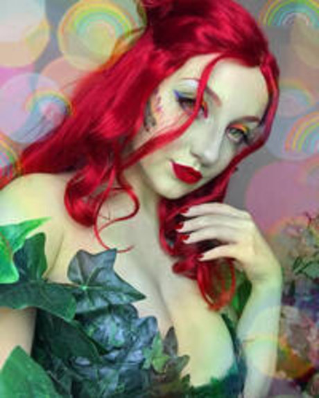 Poison Siren best actress photo