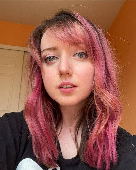 Scribblebug beautiful pornstar photo