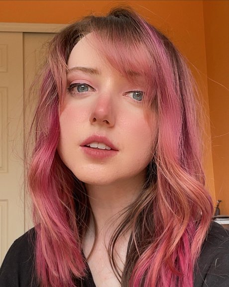 Scribblebug star pornographic photos