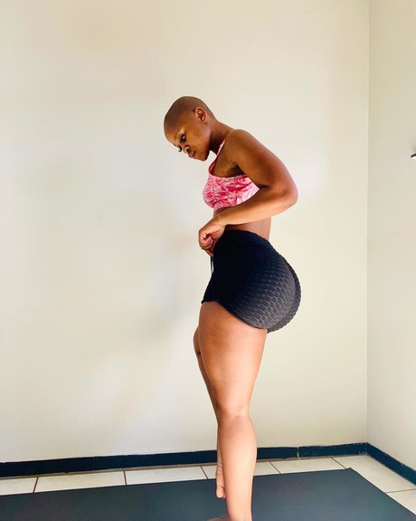 Sharon Gambu model free pictures