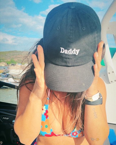 Willow Wood art pornstar archive