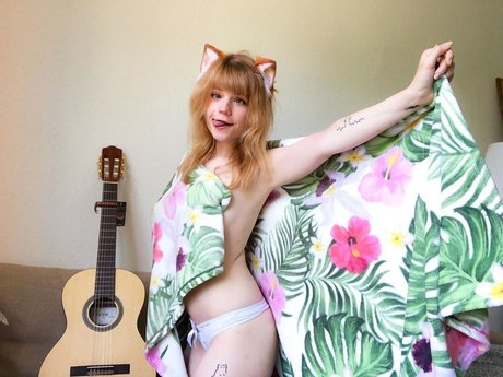 hottest young onlyfans porn pictures