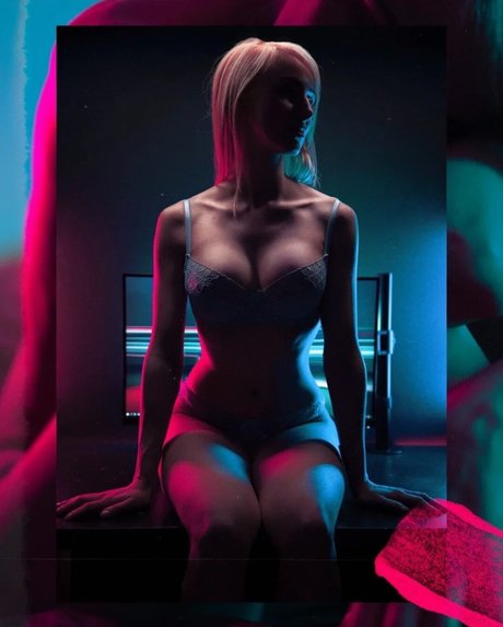 Manyazzzz model nudes galleries