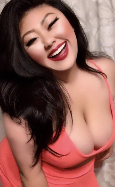 Kendra Vaaj pornstar best pic