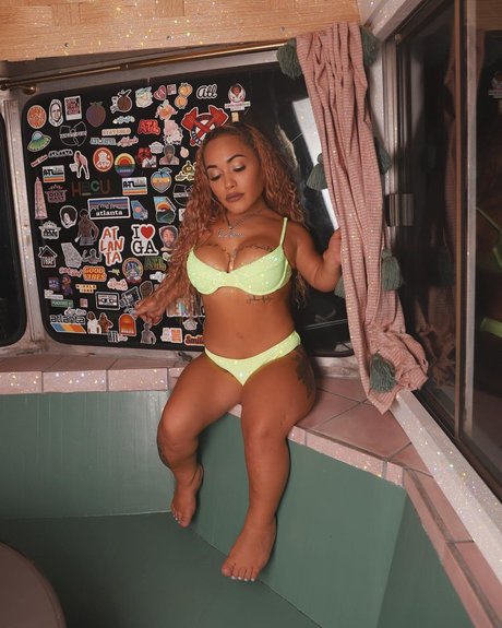 Tanya Tehanna_ star nice photo