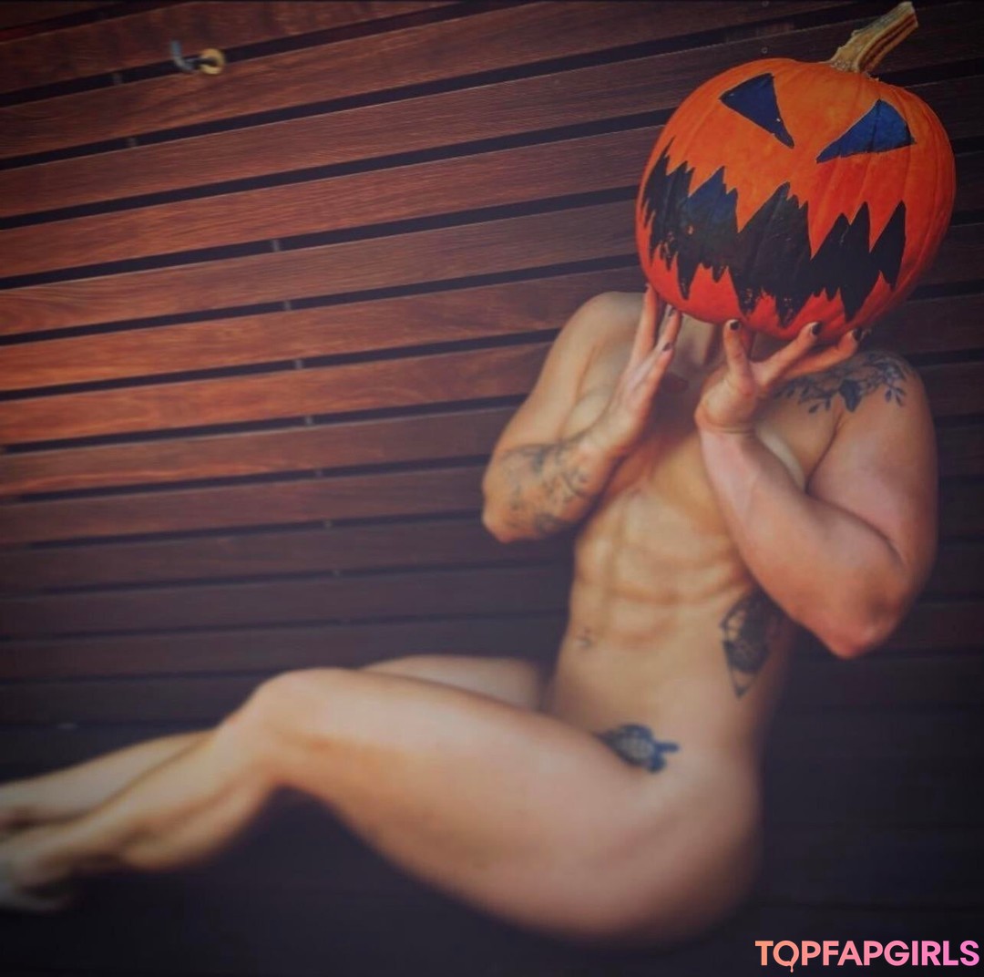 Dani Speegle art star images